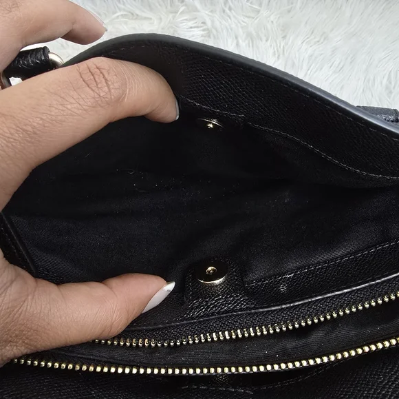 Coach Black And Gold Leather Women's Crossbosy Bag - Picture 8 of 16